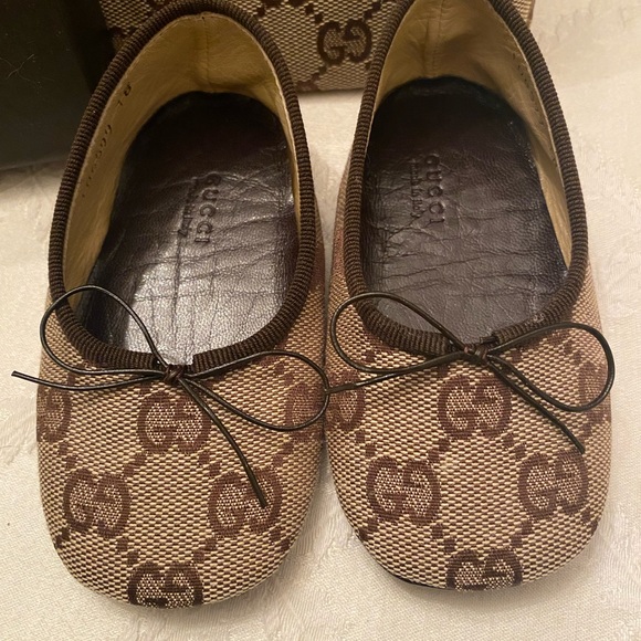 Baby Gucci shoes with shoe bag and original box - Picture 6 of 6